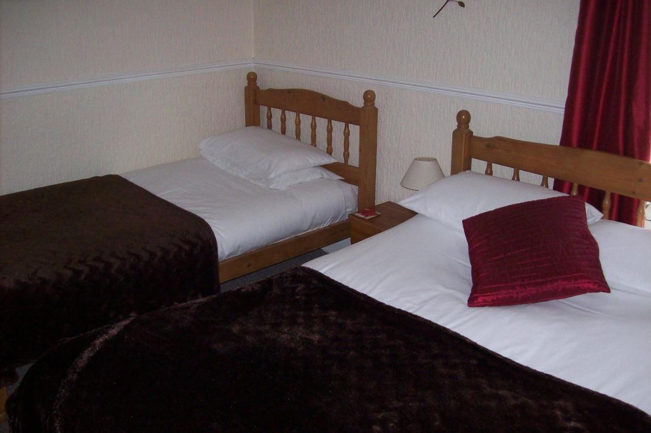 Avalon Guest Accommodation Great Yarmouth Exterior foto